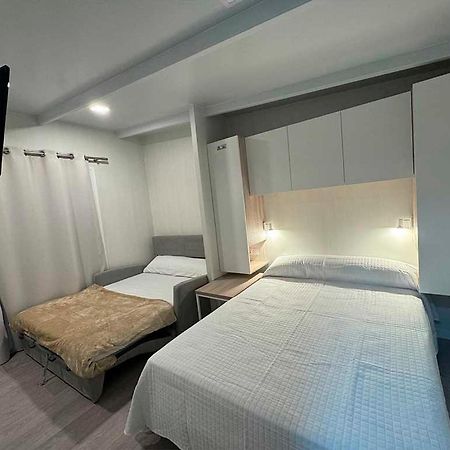 Complejo Hostelero La Fuente Fortuna Exteriör bild