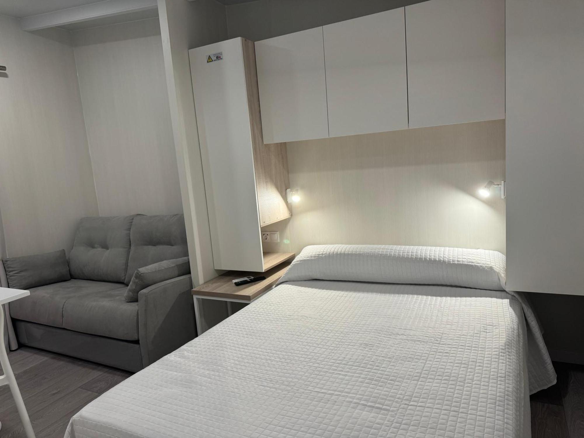 Complejo Hostelero La Fuente Fortuna Exteriör bild