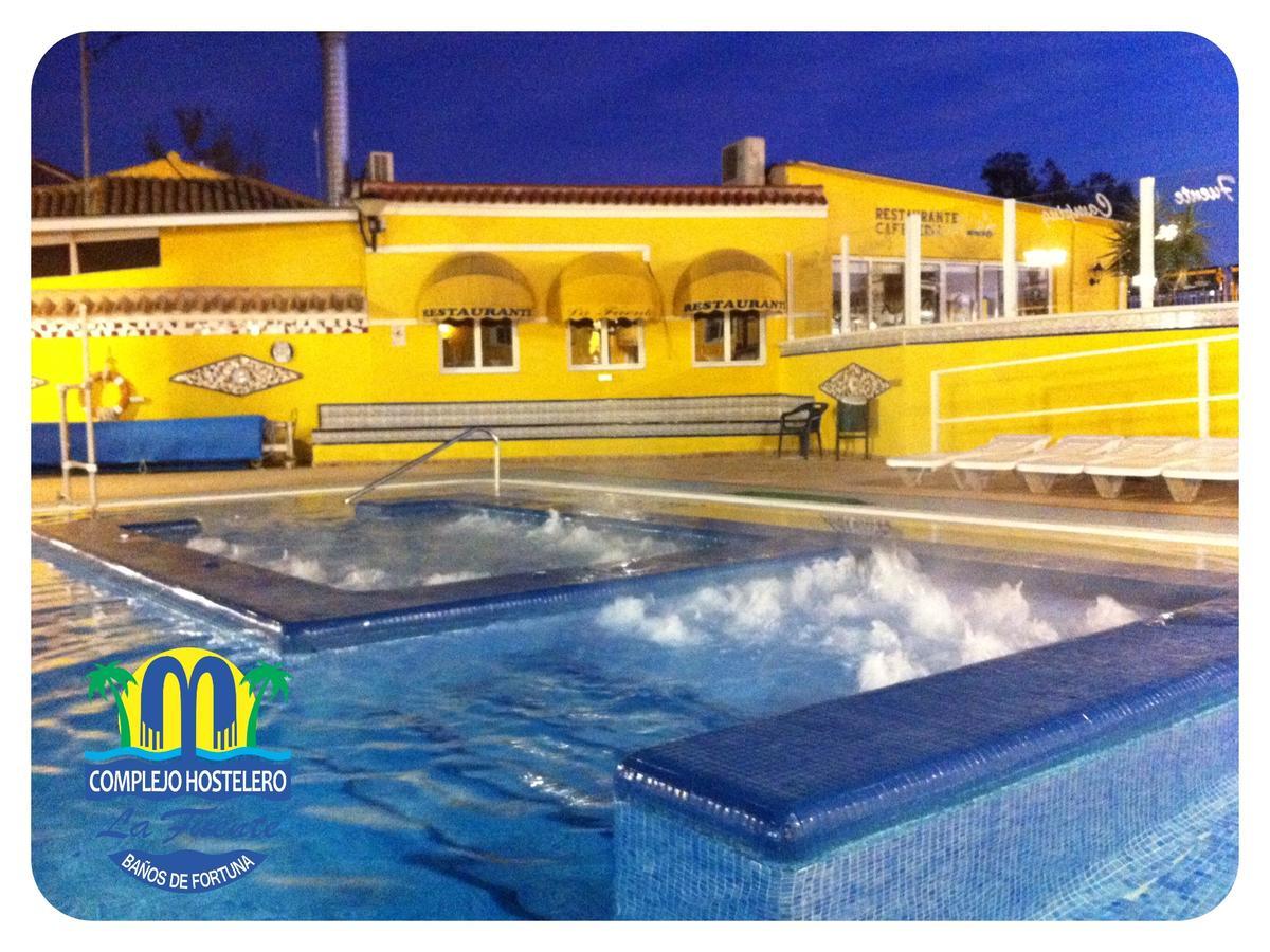 Complejo Hostelero La Fuente Fortuna Exteriör bild